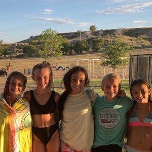 Meet your Posher, Caitlyn